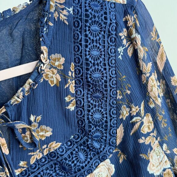 SUNDANCE Botanical Blouse Top Womens Sz L Silk Floral Crochet Lined - Picture 5 of 6